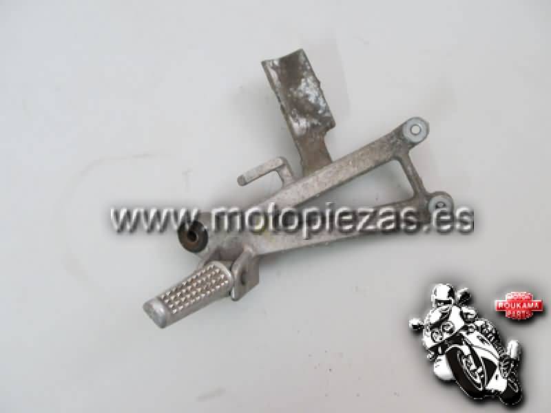 Honda CBR600F(PC31) Right rear footrest 50750-MV9-930