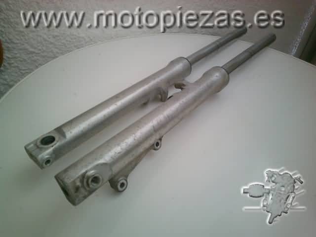Honda CMX250C(MC13) Patas horquilla 51400-KEB-901