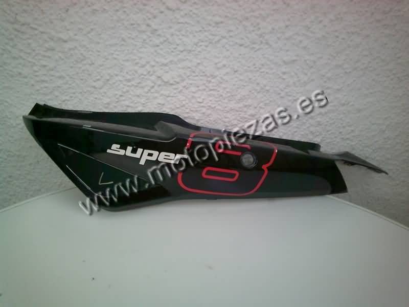 Kymco Super 8 50cc Carenado trasero superior izquierdo
