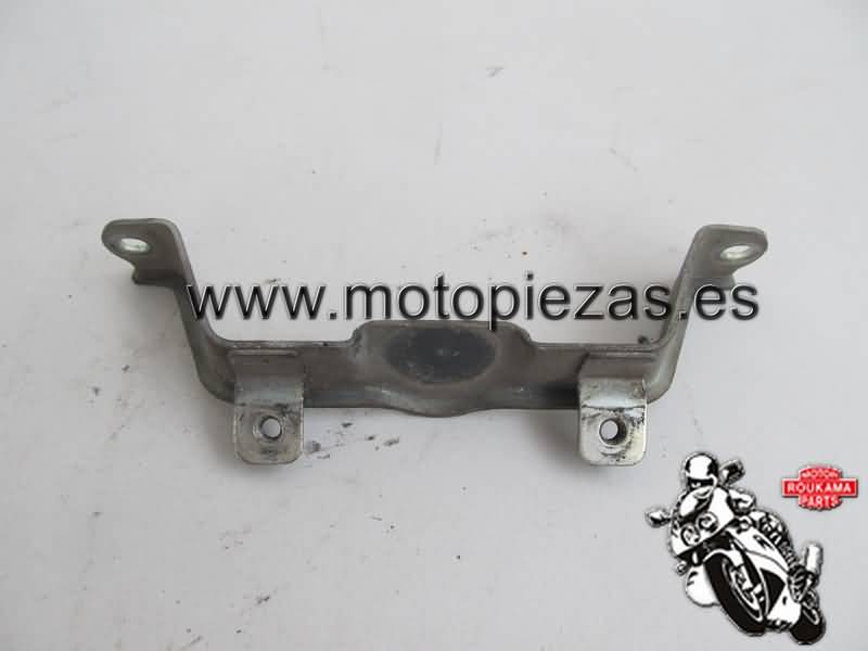 Yamaha FZR600(3HE) Bracket 2