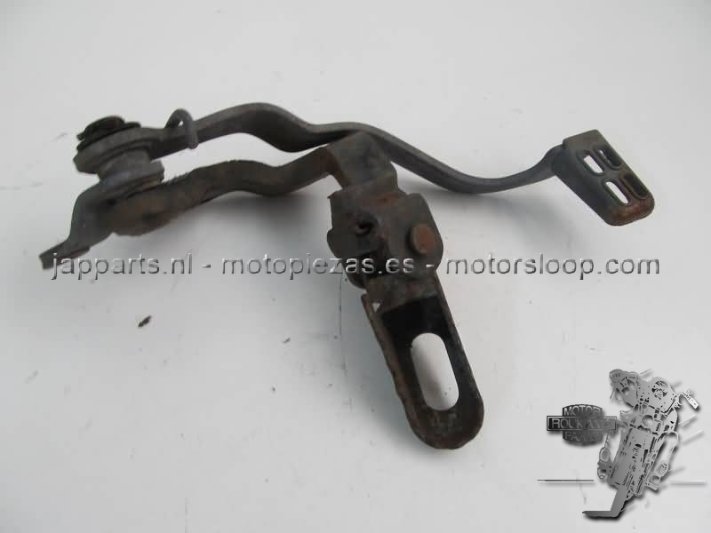 Yamaha XT600E(3TB) Right footrest support with brake pedal