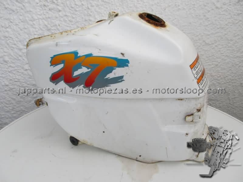 Yamaha XT600E(3TB) Deposito de gasolina 3TB-24110-00
